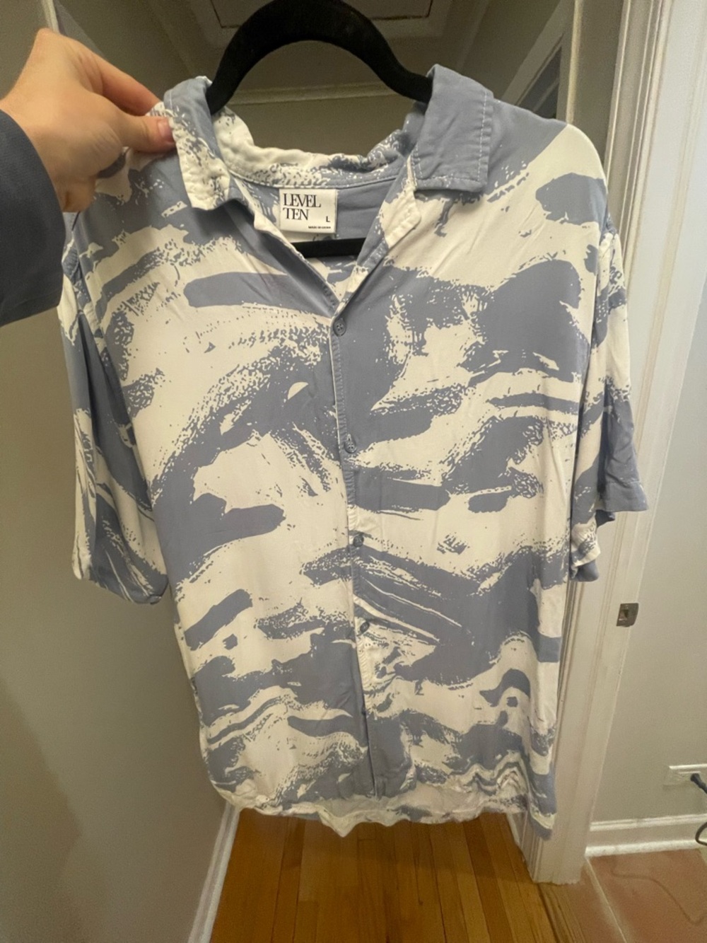 Level Ten Light Blue & White Short-Sleeve Button-Down Shirt